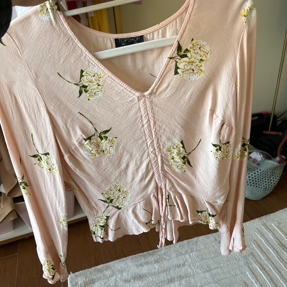 TOPSHOP pink floral blouse size US 2